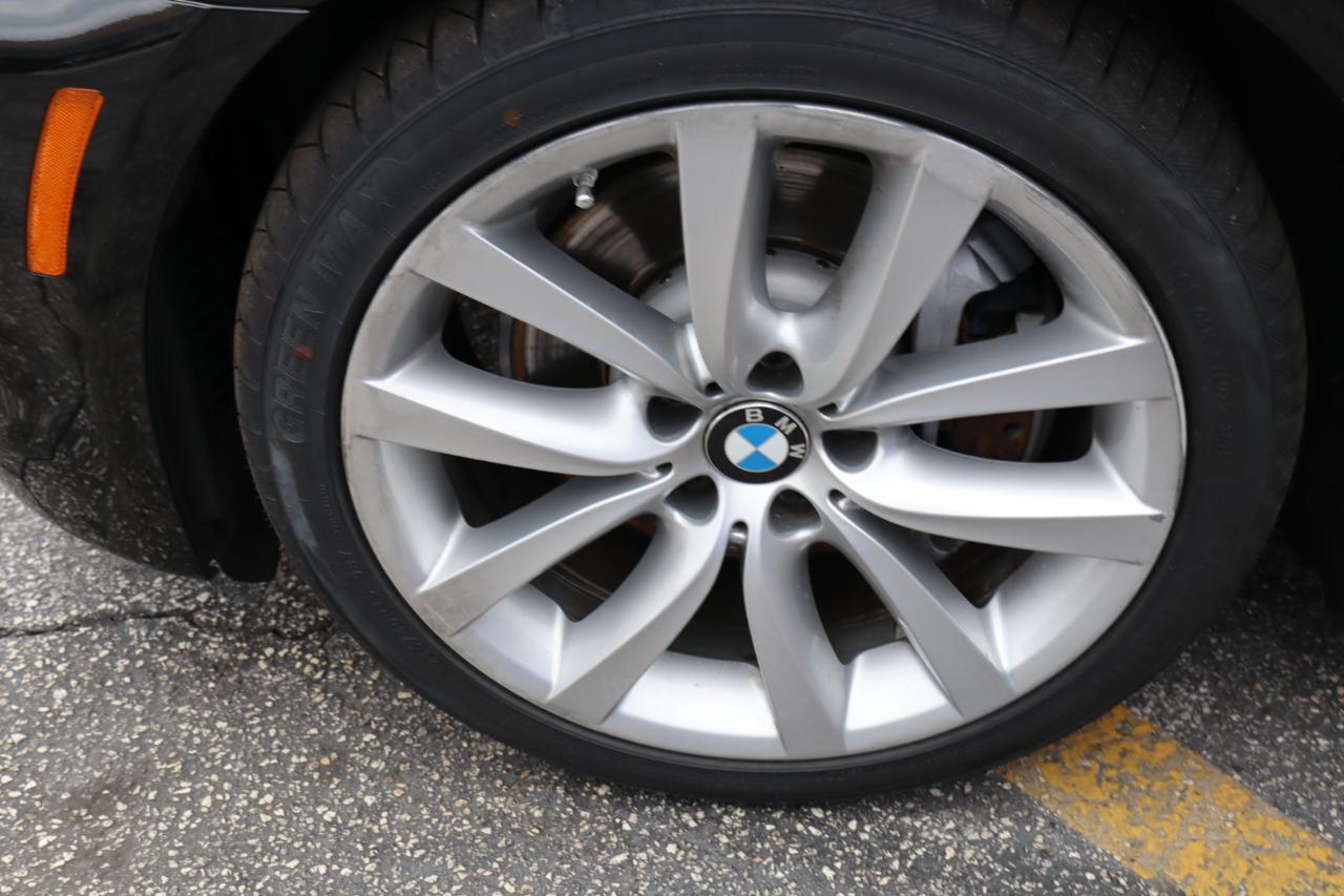 BMW 5 Series 4dr Sdn 535i RWD 2011