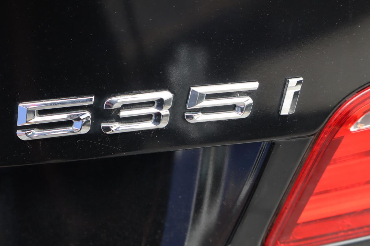 BMW 5 Series 4dr Sdn 535i RWD 2011