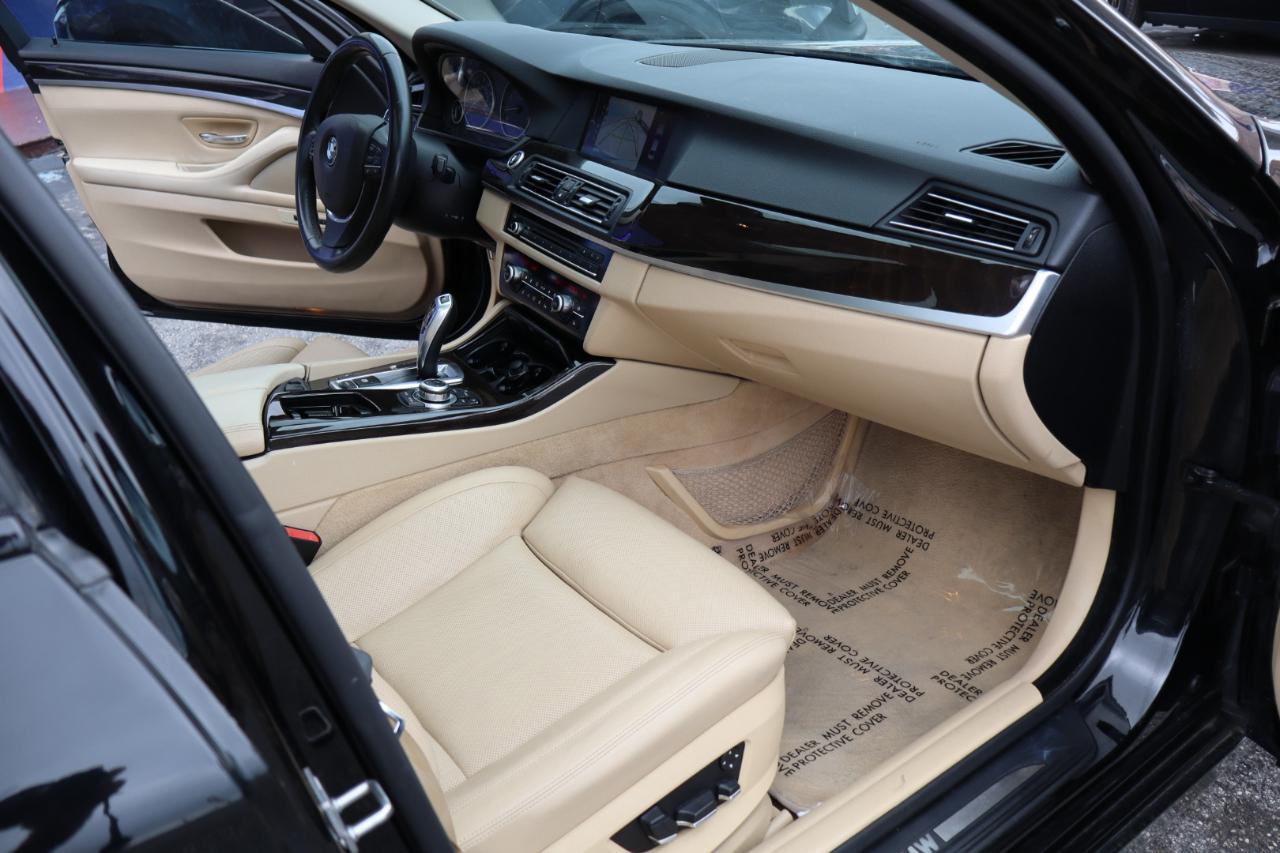 BMW 5 Series 4dr Sdn 535i RWD 2011