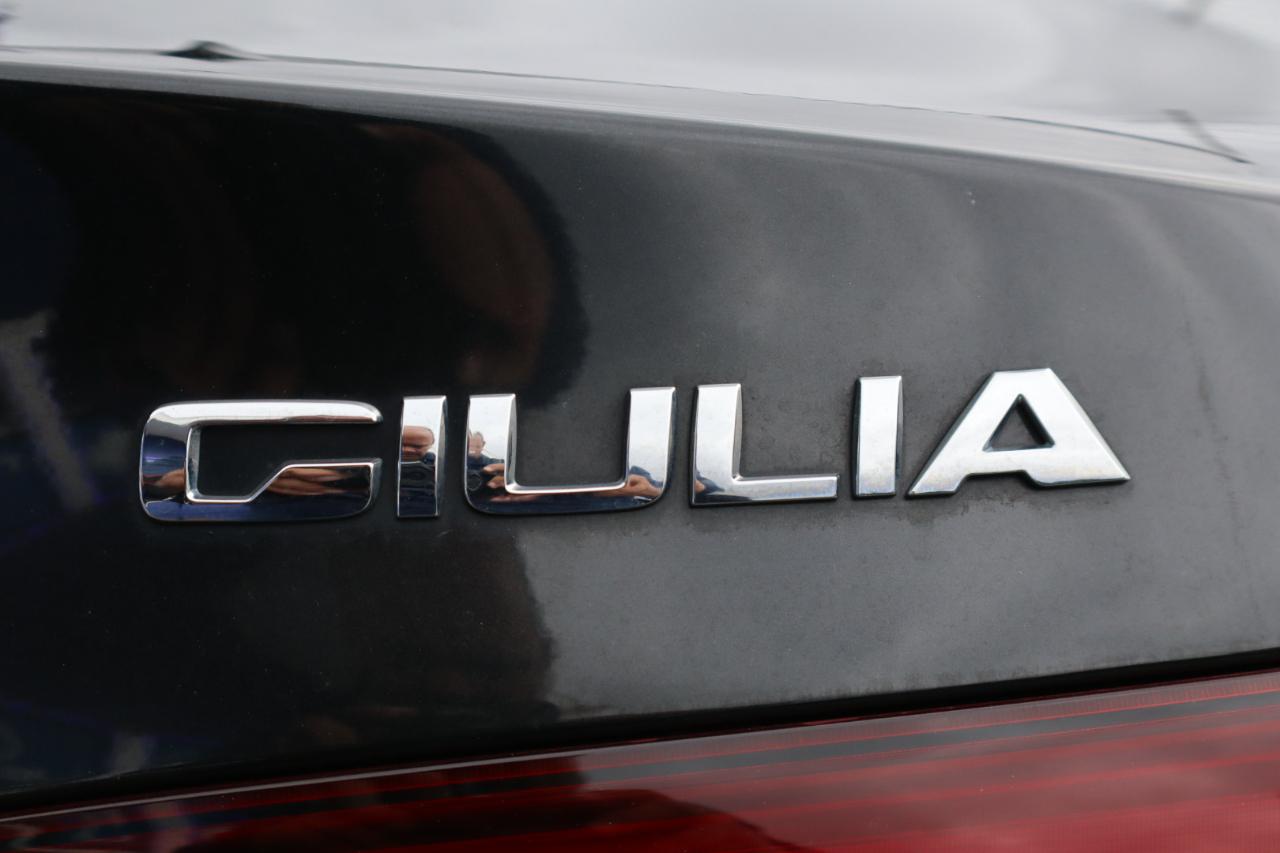 Alfa Romeo Giulia RWD 2017