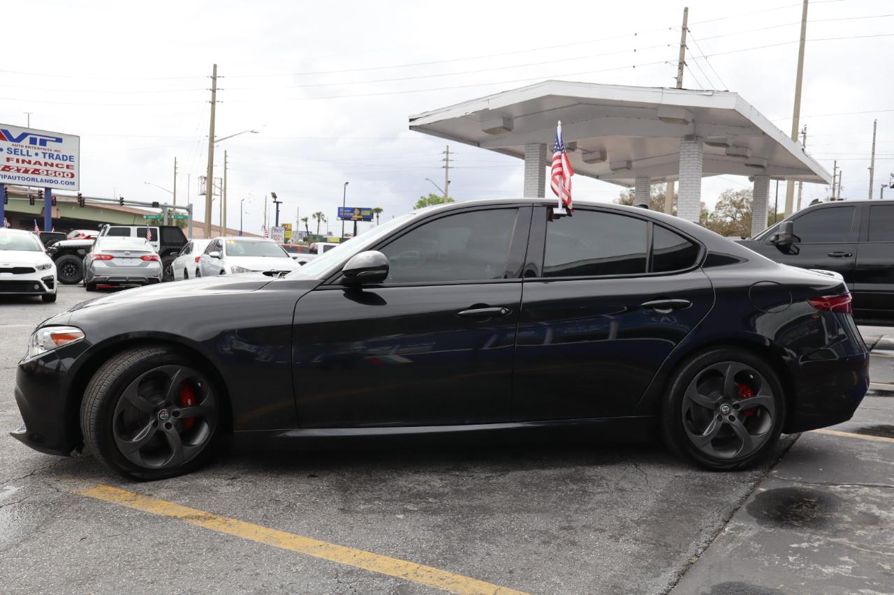 Alfa Romeo Giulia RWD 2017