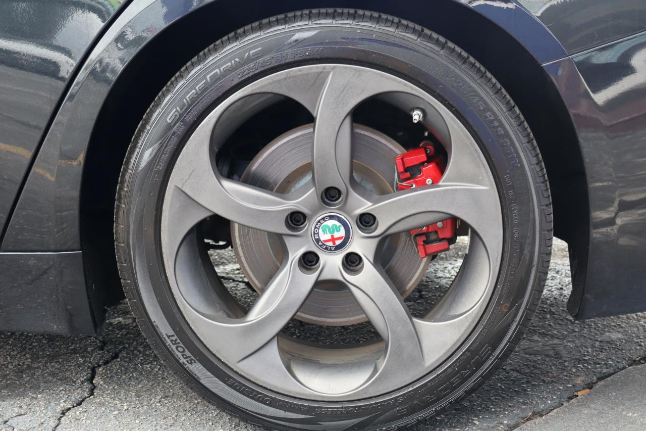 Alfa Romeo Giulia RWD 2017