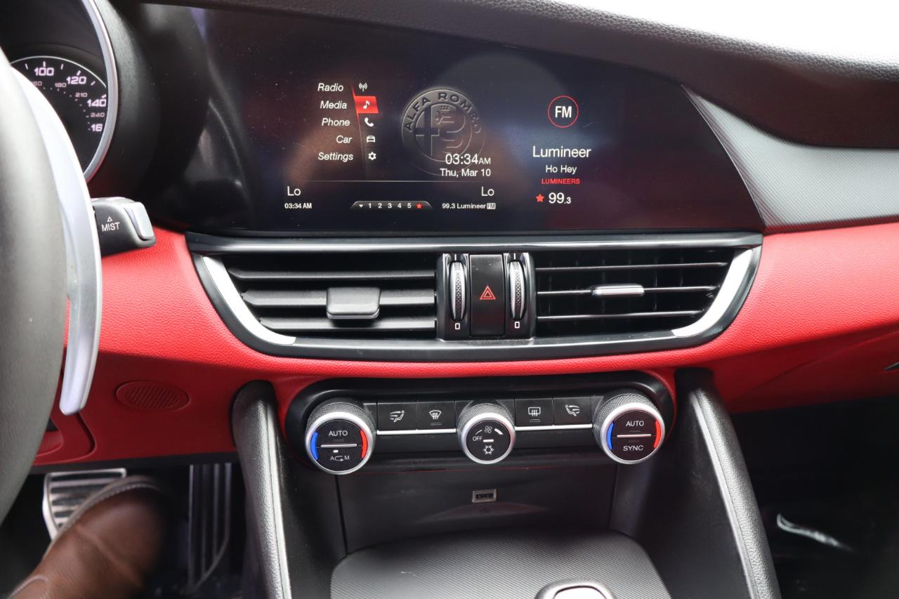 Alfa Romeo Giulia RWD 2017