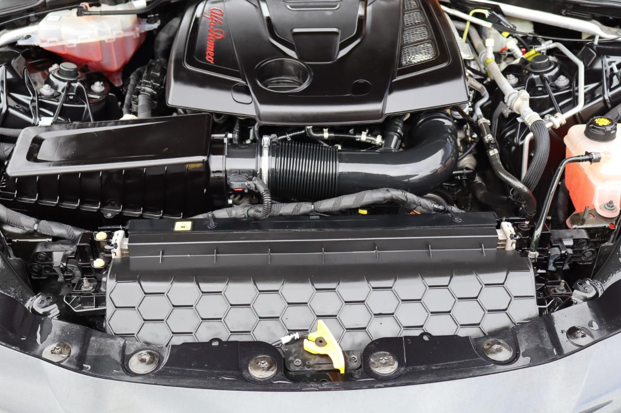 Alfa Romeo Giulia RWD 2017