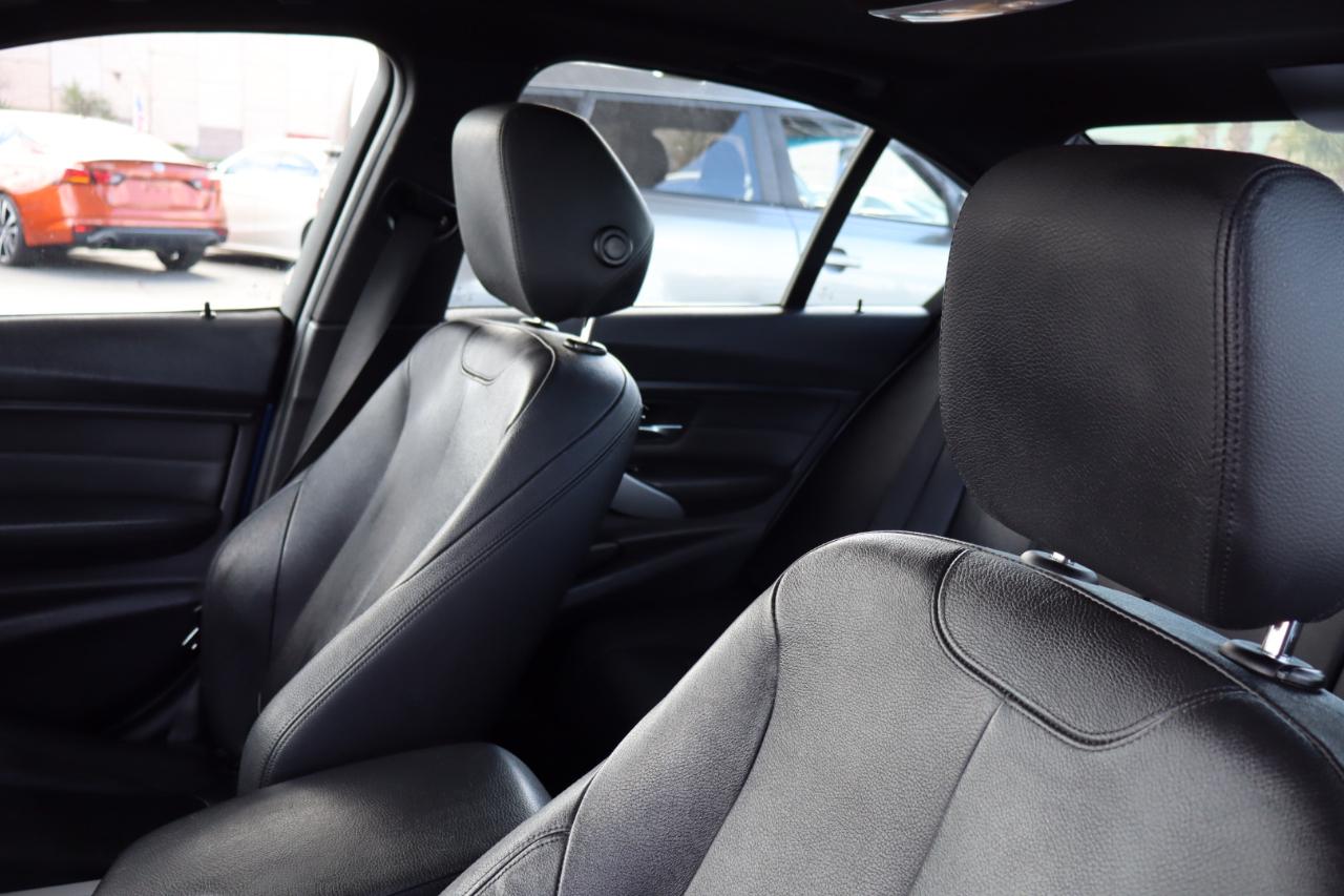 BMW 3 Series 4dr Sdn 335i RWD 2014