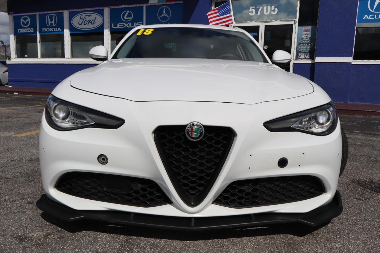 Alfa Romeo Giulia RWD 2018