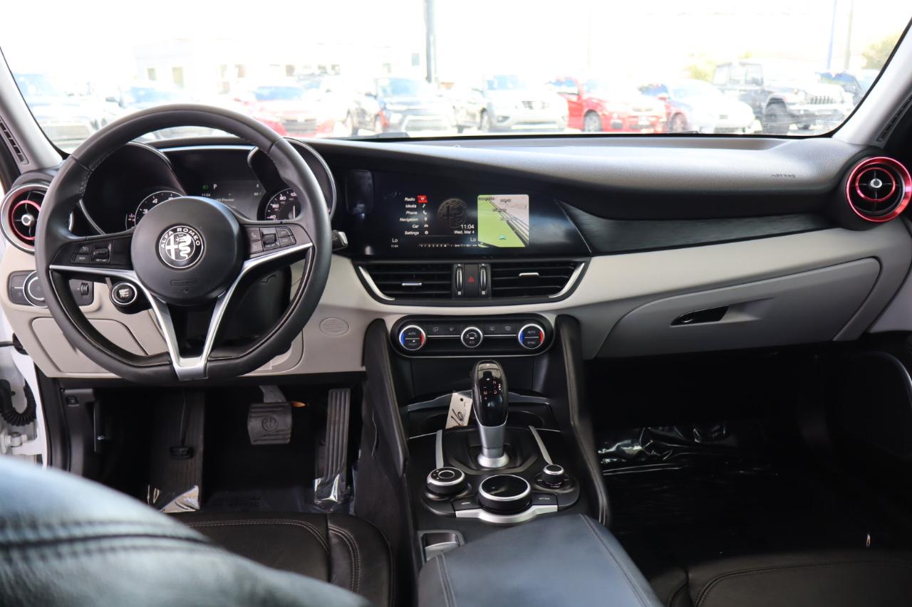 Alfa Romeo Giulia RWD 2018