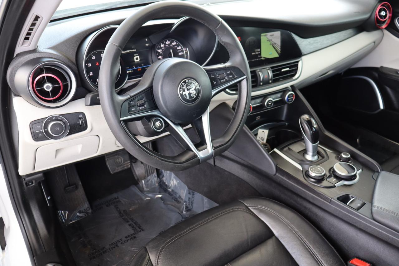 Alfa Romeo Giulia RWD 2018