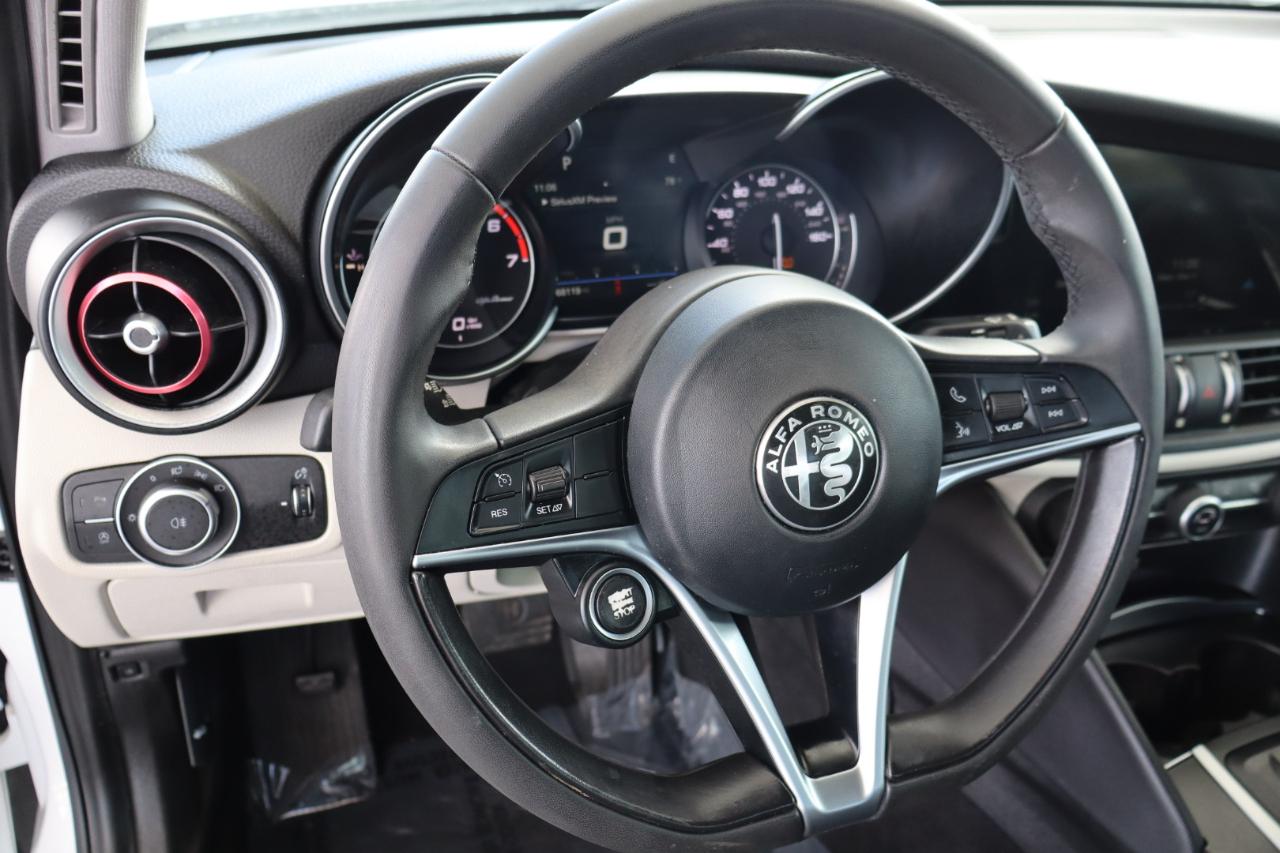 Alfa Romeo Giulia RWD 2018