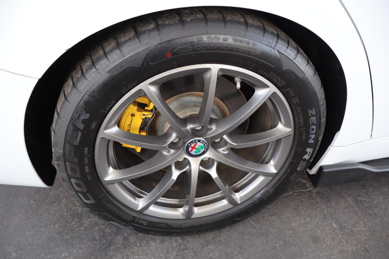 Alfa Romeo Giulia RWD 2018