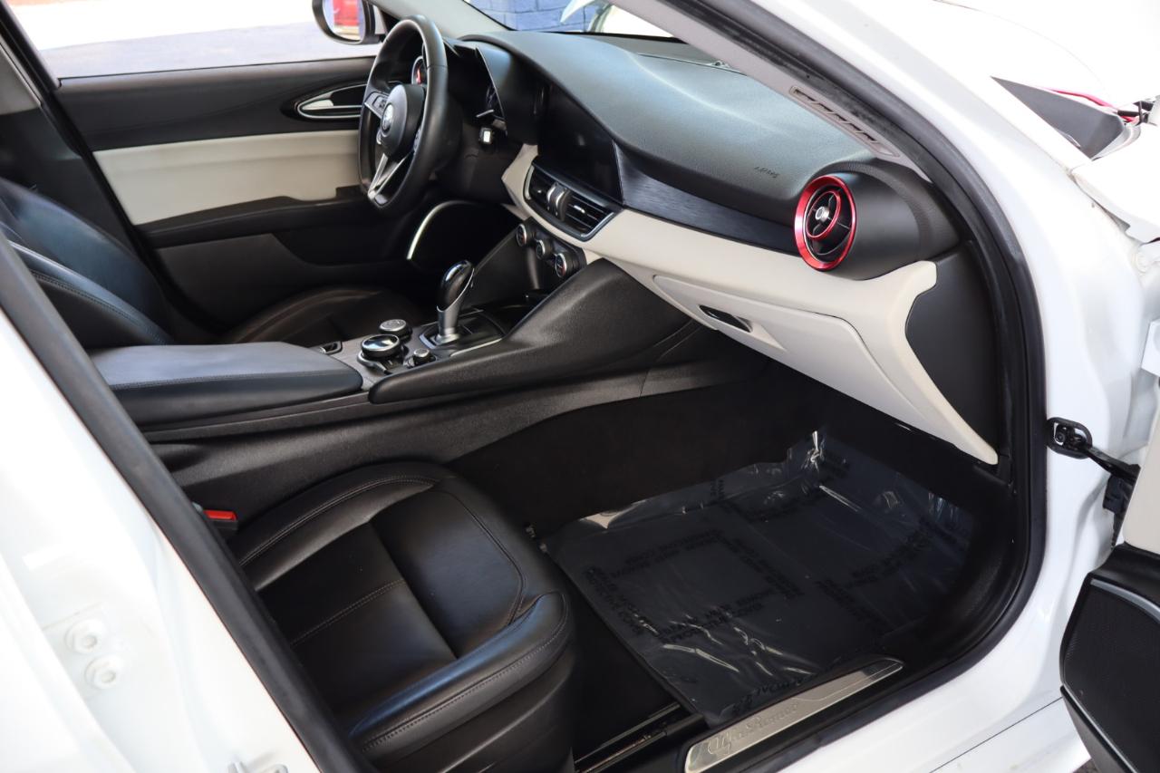 Alfa Romeo Giulia RWD 2018