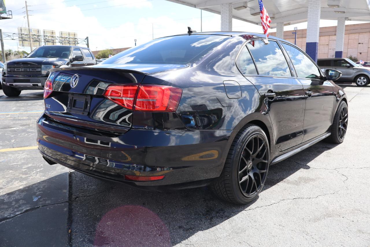 Volkswagen Jetta Sedan 4dr Man 2.0T GLI SE 2015