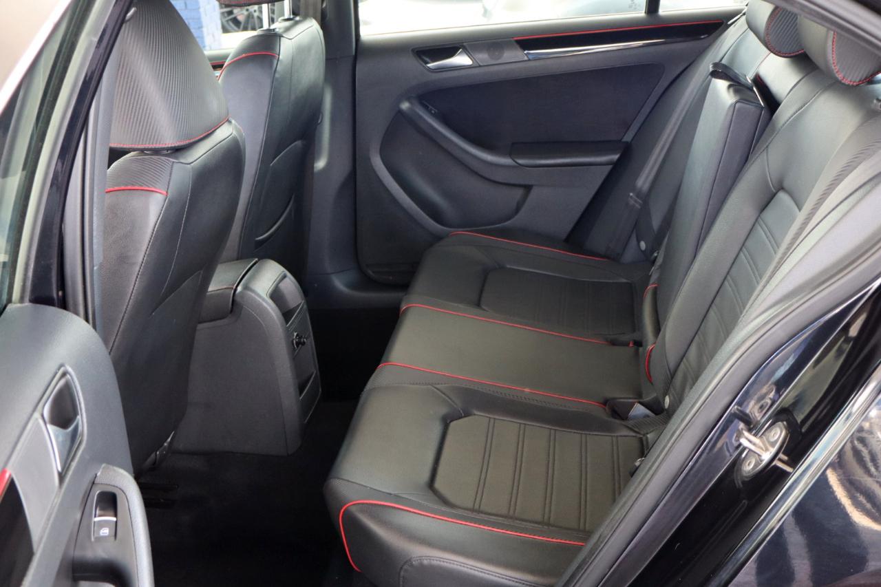 Volkswagen Jetta Sedan 4dr Man 2.0T GLI SE 2015