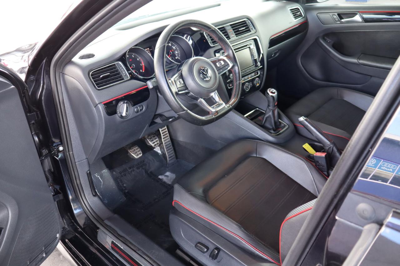 Volkswagen Jetta Sedan 4dr Man 2.0T GLI SE 2015