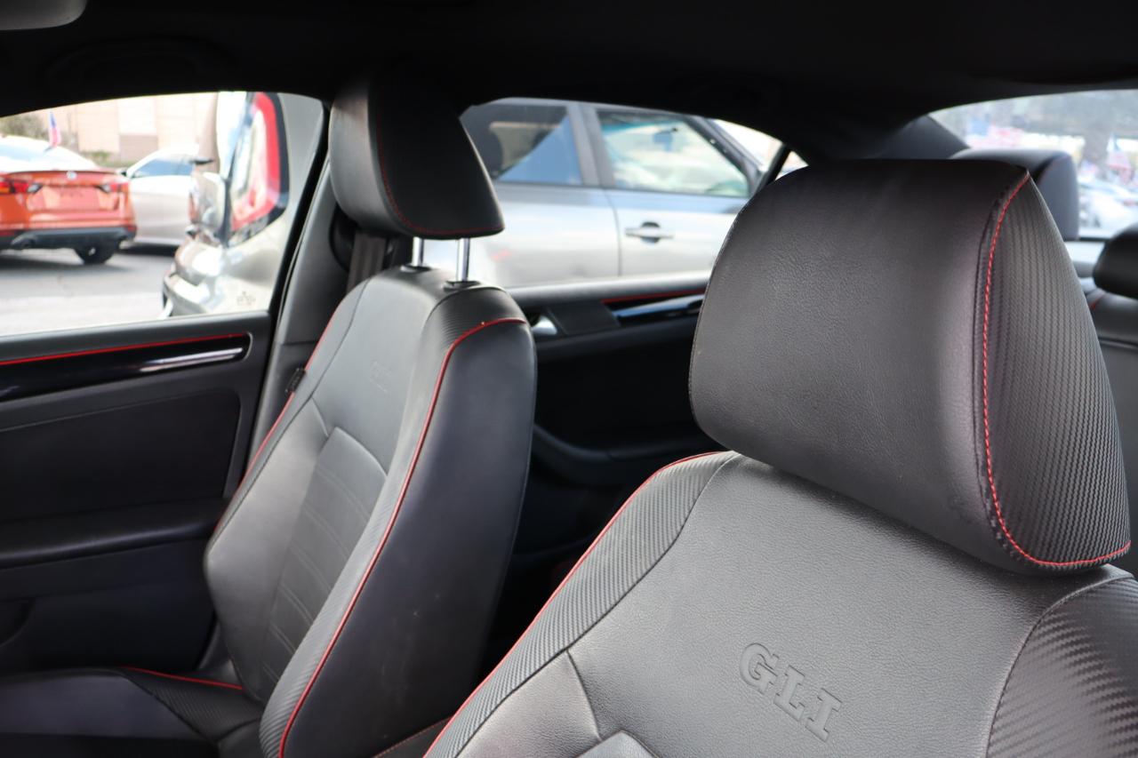 Volkswagen Jetta Sedan 4dr Man 2.0T GLI SE 2015