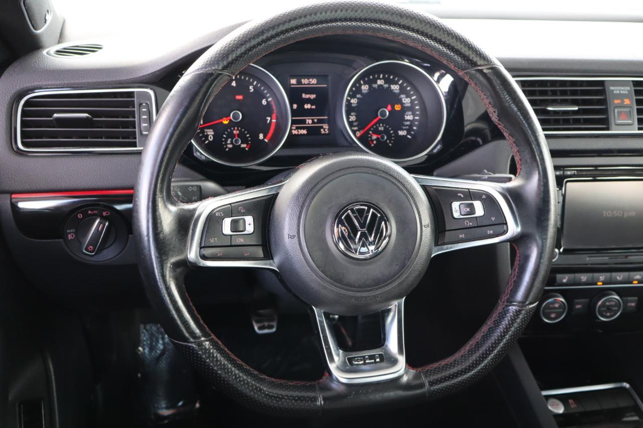 Volkswagen Jetta Sedan 4dr Man 2.0T GLI SE 2015