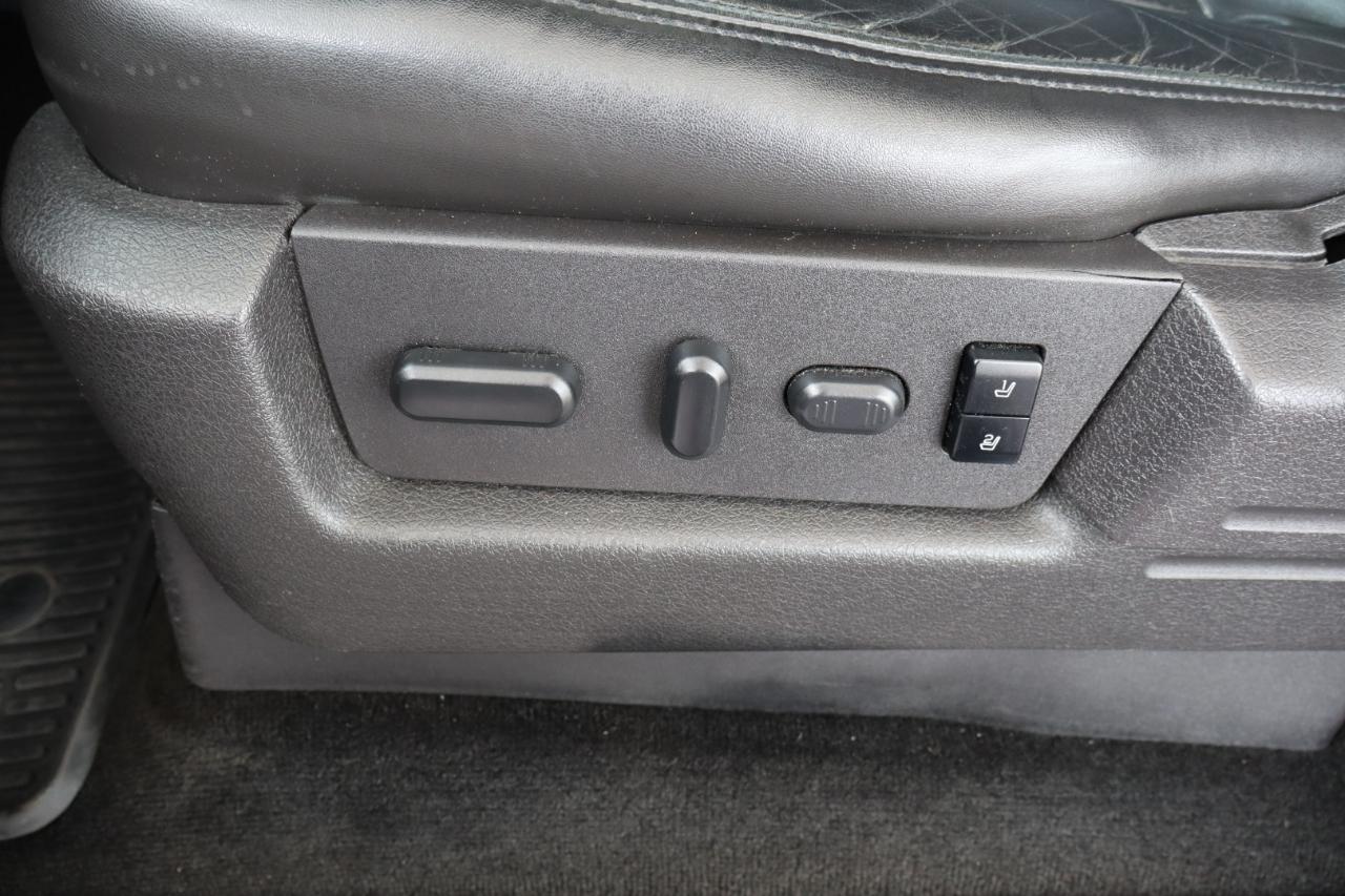 Ford F-150 4WD SuperCrew 145" SVT Raptor 2013