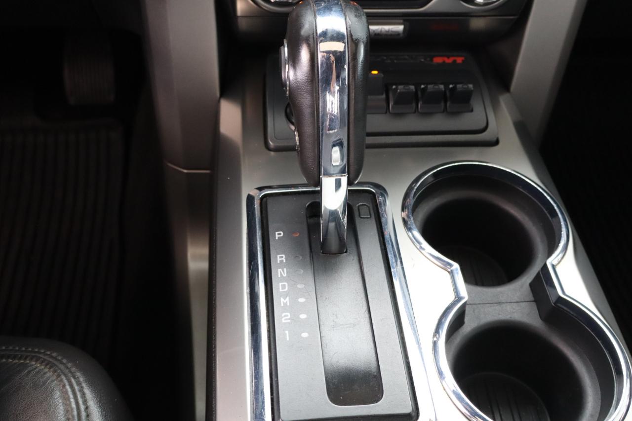 Ford F-150 4WD SuperCrew 145" SVT Raptor 2013