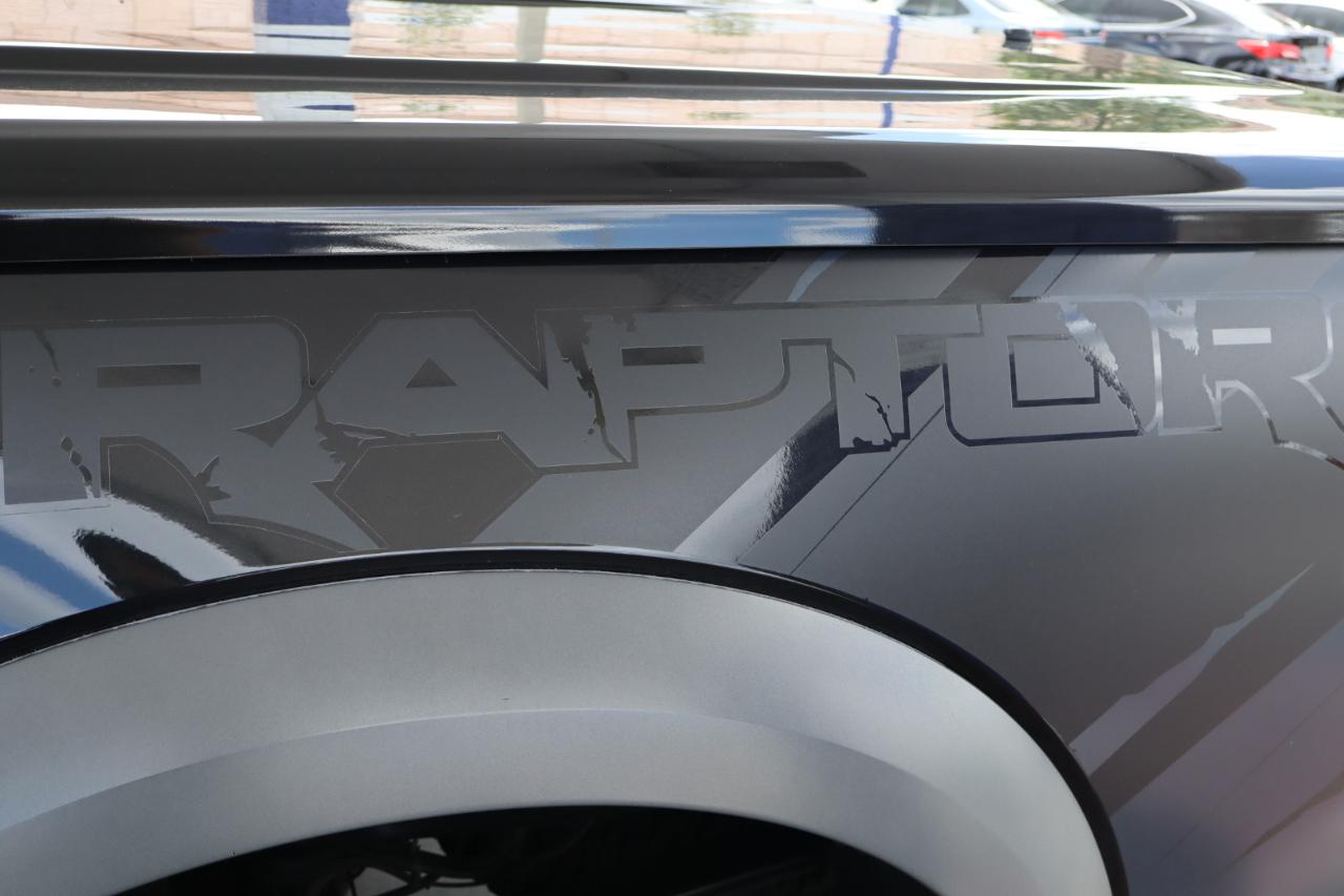 Ford F-150 4WD SuperCrew 145" SVT Raptor 2013