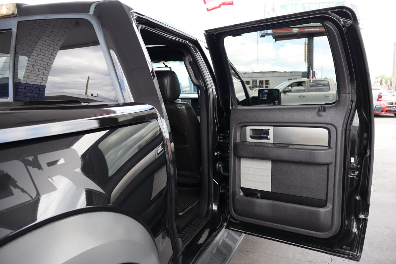Ford F-150 4WD SuperCrew 145" SVT Raptor 2013