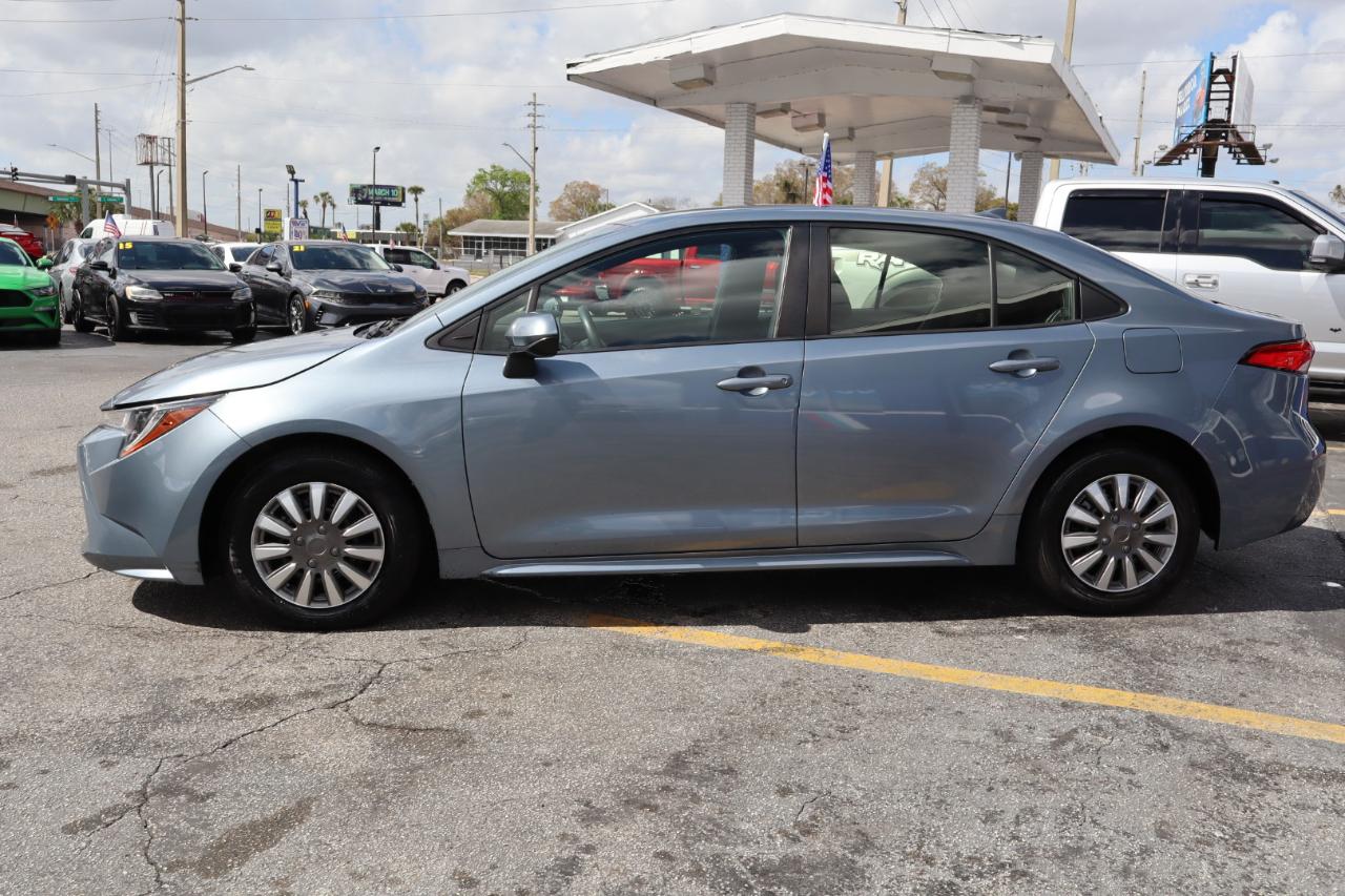 Toyota Corolla LE CVT (Natl) 2021