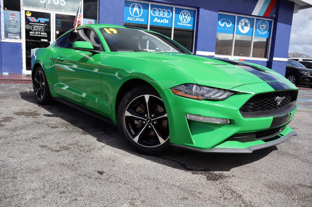Ford Mustang EcoBoost Fastback 2019