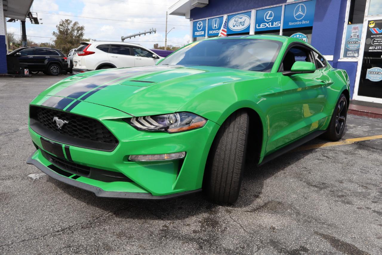 Ford Mustang EcoBoost Fastback 2019