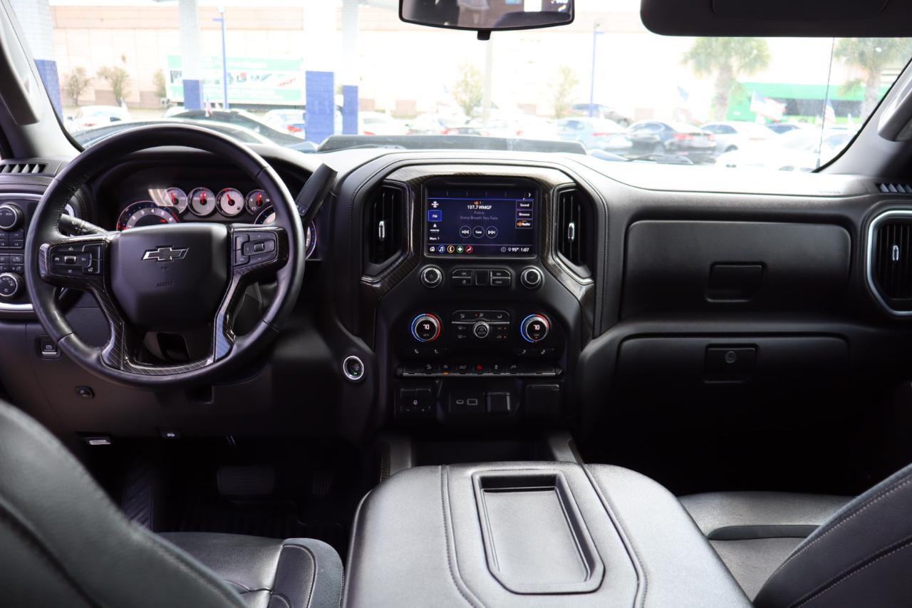 Chevrolet Silverado 1500 4WD Crew Cab 147" RST 2020