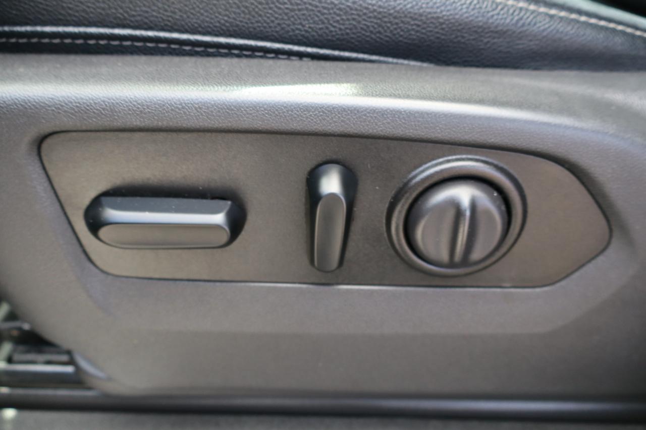 Chevrolet Silverado 1500 4WD Crew Cab 147" RST 2020