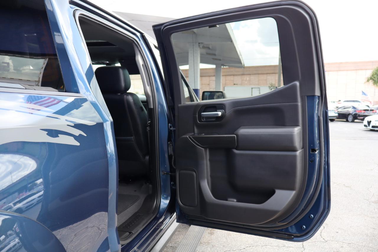 Chevrolet Silverado 1500 4WD Crew Cab 147" RST 2020