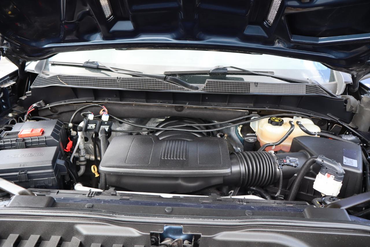 Chevrolet Silverado 1500 4WD Crew Cab 147" RST 2020