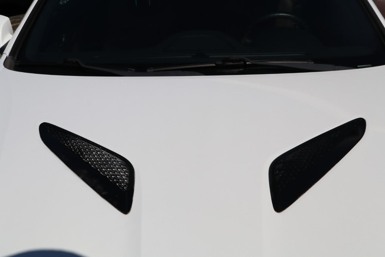 Hyundai Genesis Coupe 2dr 3.8L Auto Ultimate w/Tan Seats 2016