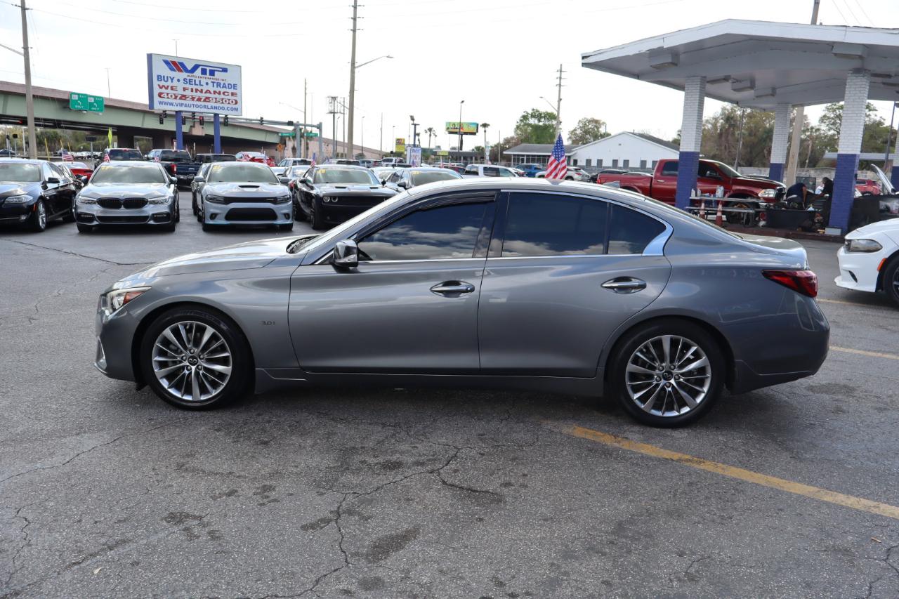 Infiniti Q50 3.0t LUXE RWD 2019