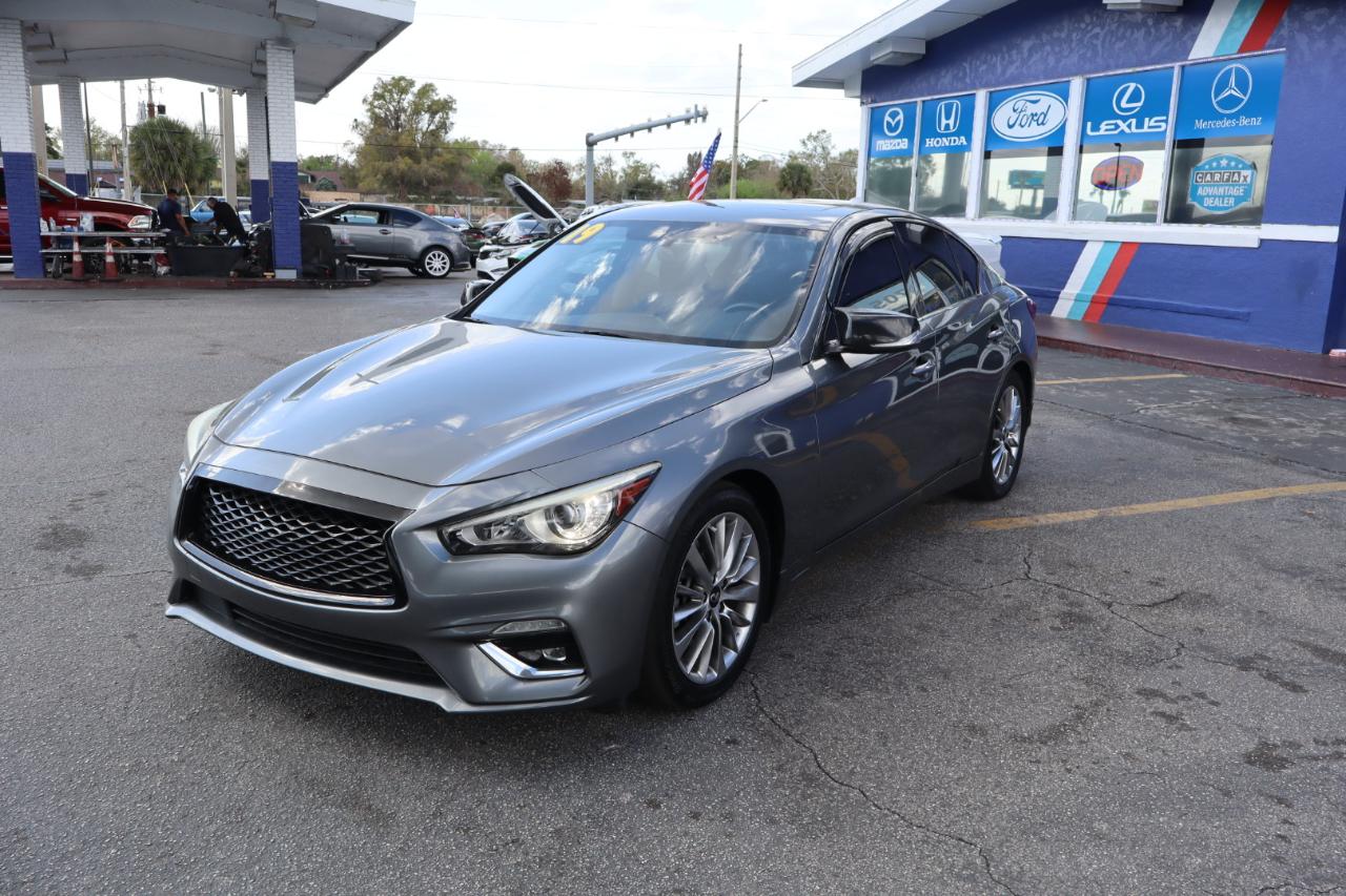 Infiniti Q50 3.0t LUXE RWD 2019