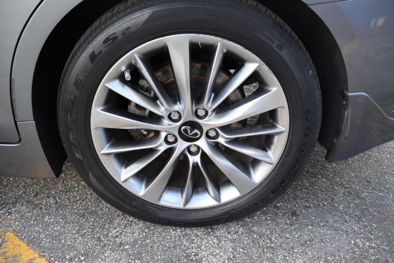 Infiniti Q50 3.0t LUXE RWD 2019