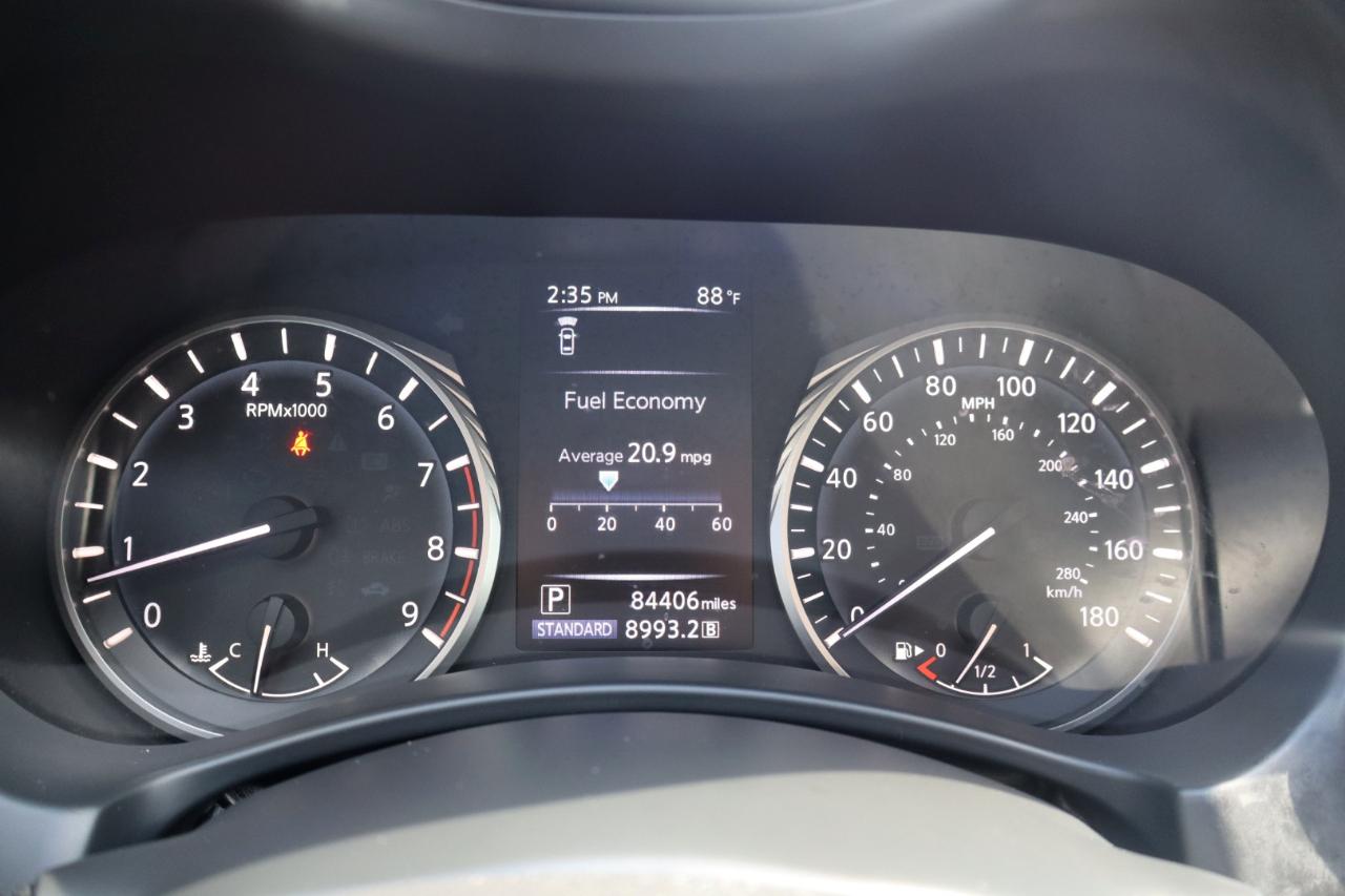 Infiniti Q50 3.0t LUXE RWD 2019