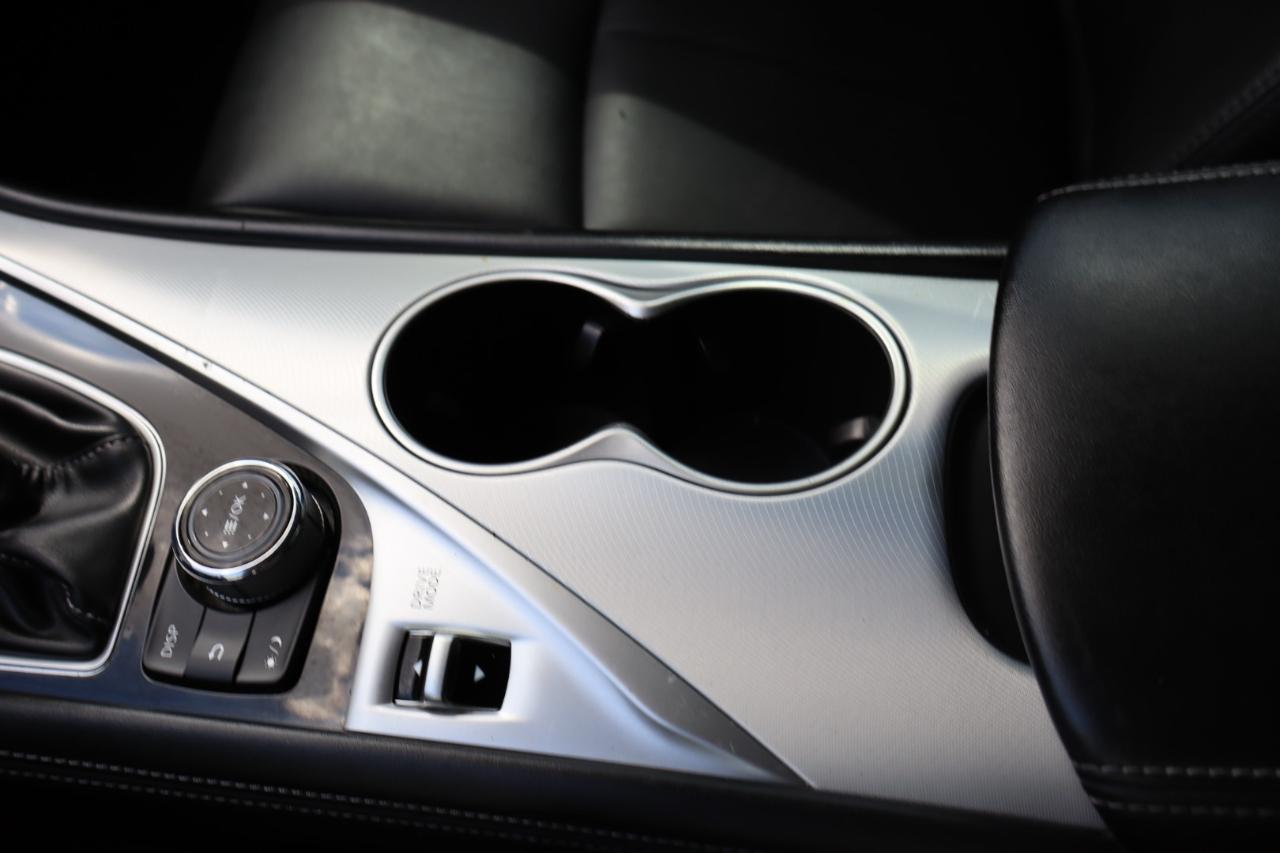 Infiniti Q50 3.0t LUXE RWD 2019