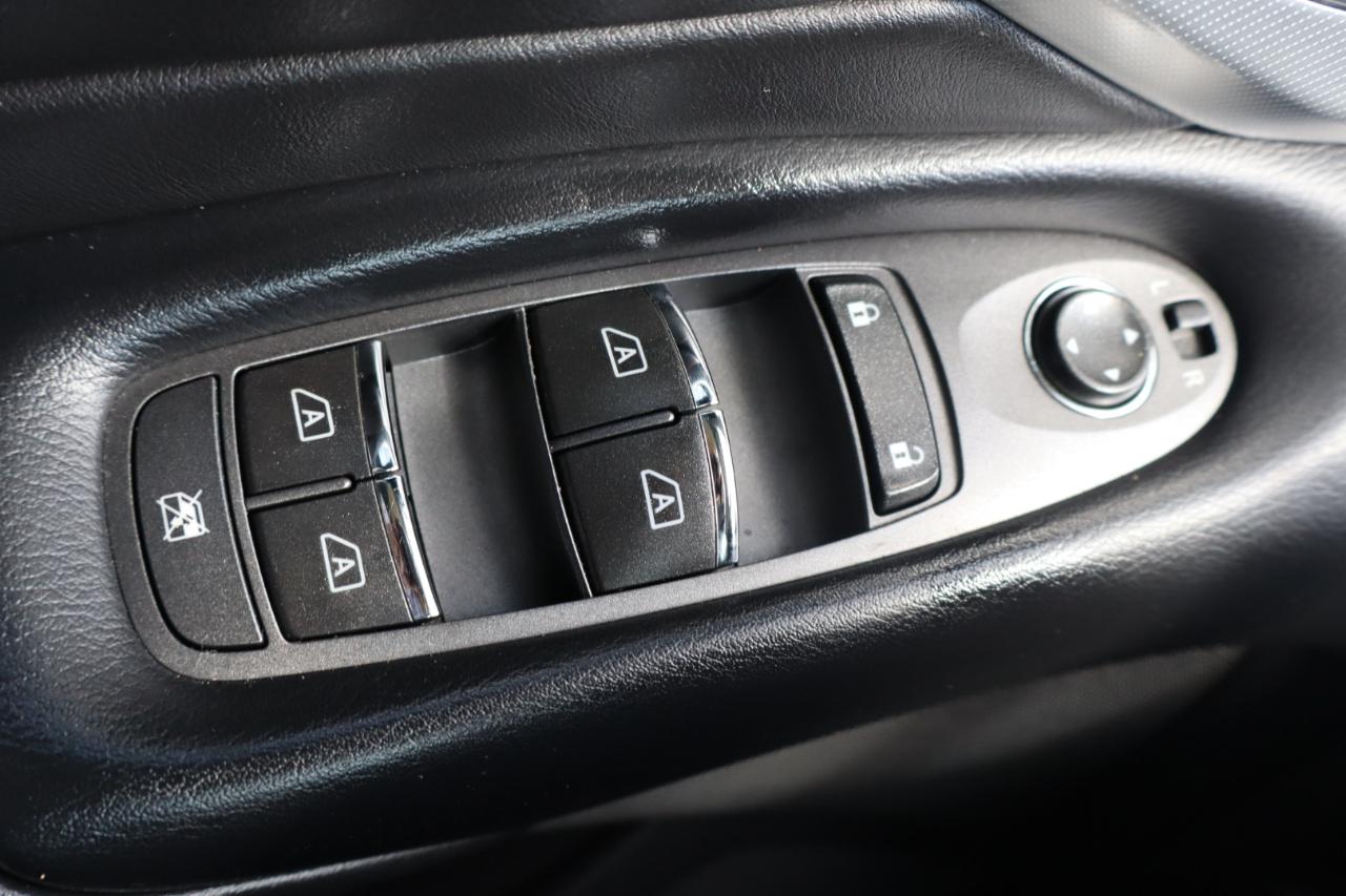 Infiniti Q50 3.0t LUXE RWD 2019