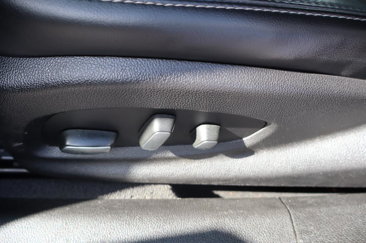 Cadillac XTS 4dr Sdn Luxury FWD 2018