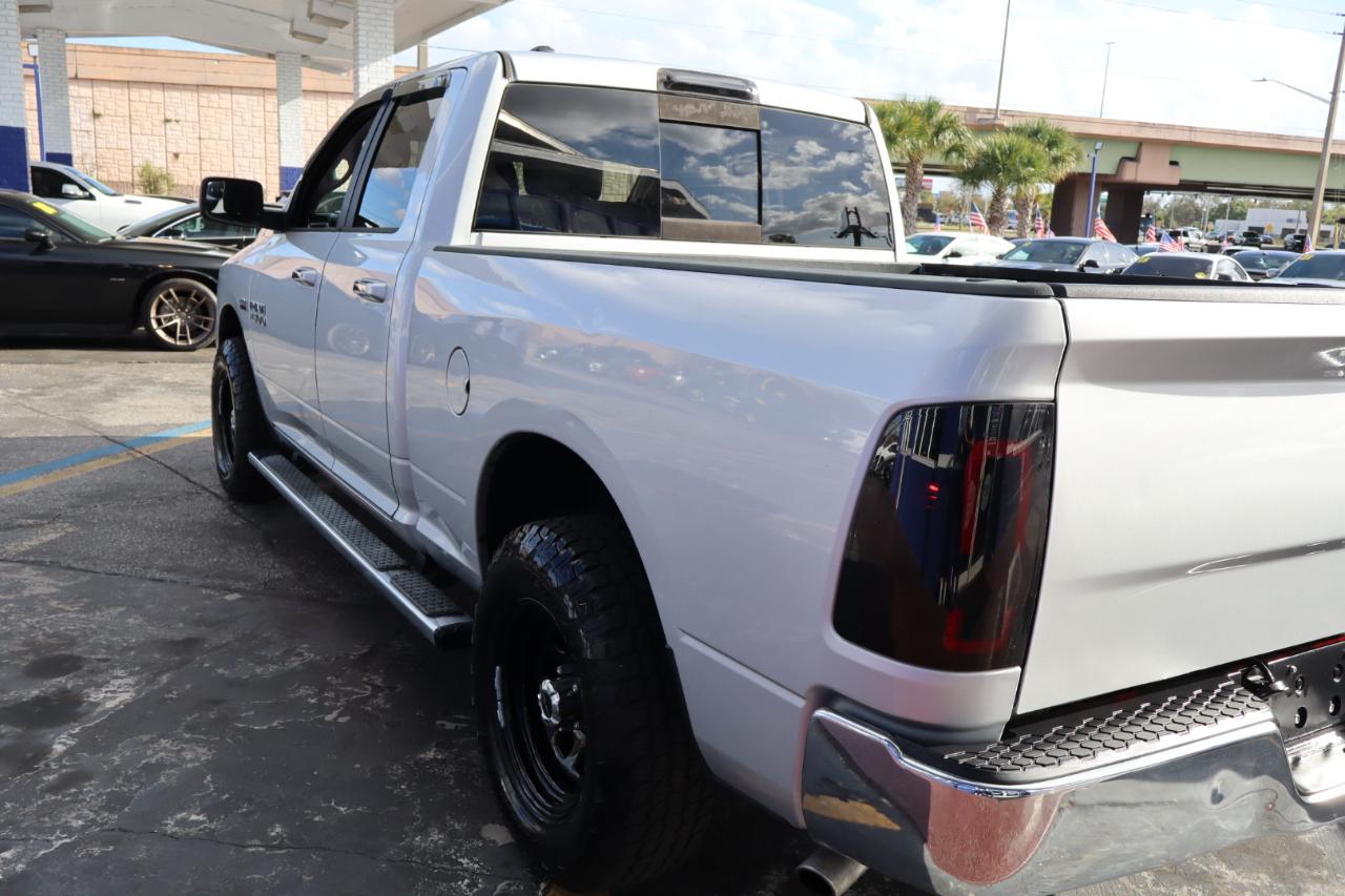 RAM 1500 SLT 4x2 Quad Cab 6'4" Box 2018