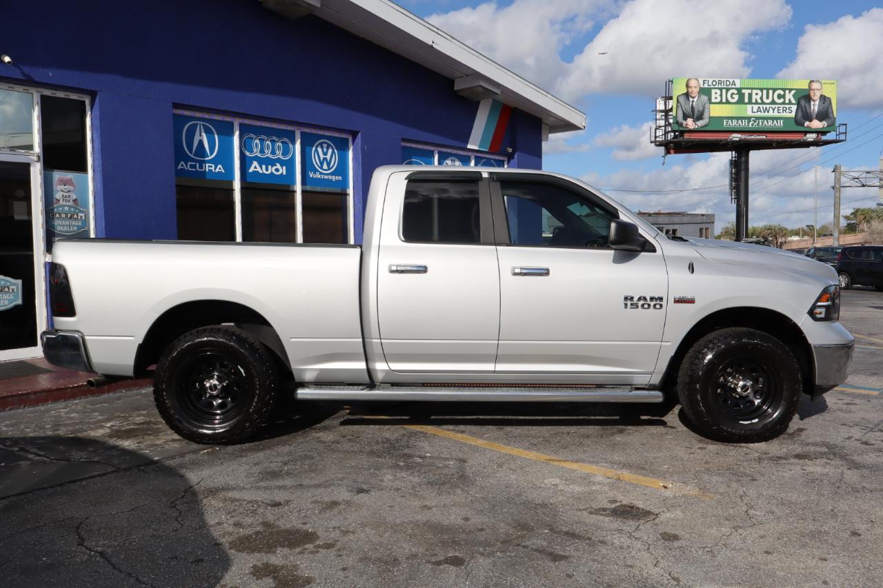RAM 1500 SLT 4x2 Quad Cab 6'4" Box 2018