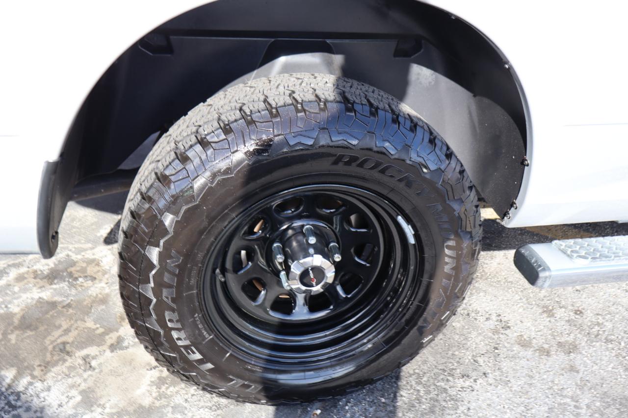 RAM 1500 SLT 4x2 Quad Cab 6'4" Box 2018