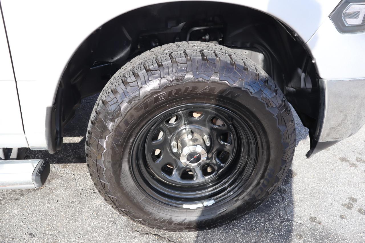 RAM 1500 SLT 4x2 Quad Cab 6'4" Box 2018