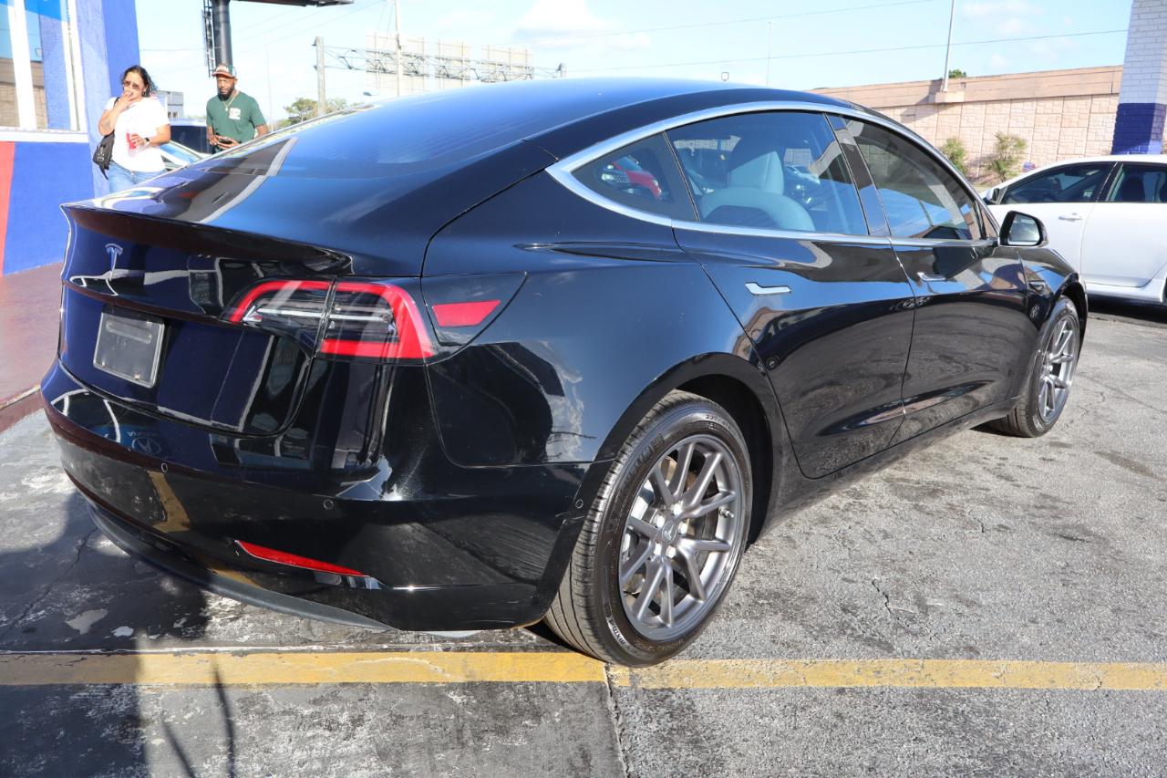 Tesla Model 3 Mid Range RWD *Ltd Avail* 2019