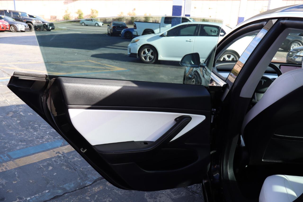 Tesla Model 3 Mid Range RWD *Ltd Avail* 2019