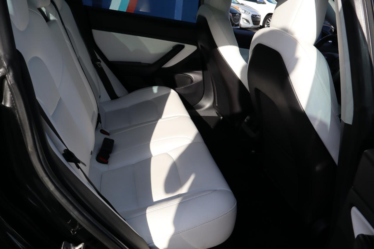 Tesla Model 3 Mid Range RWD *Ltd Avail* 2019