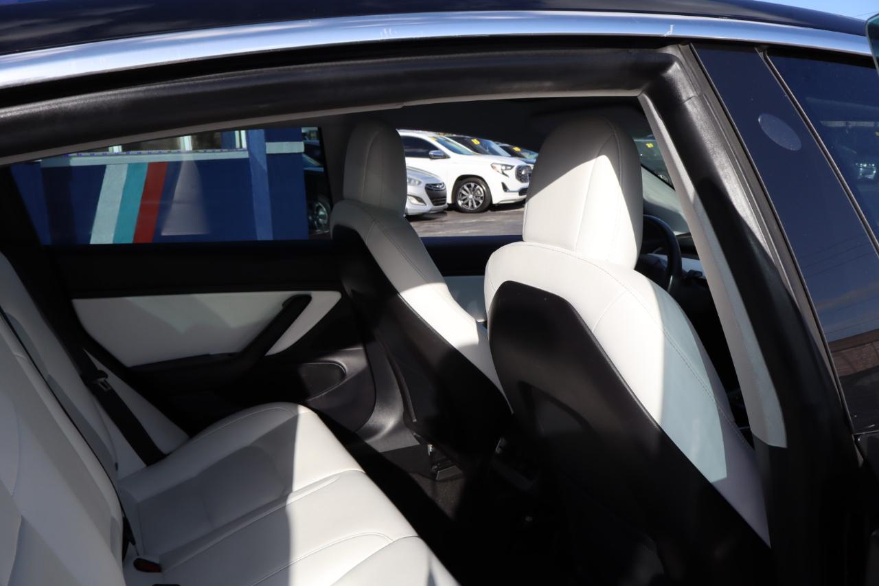 Tesla Model 3 Mid Range RWD *Ltd Avail* 2019