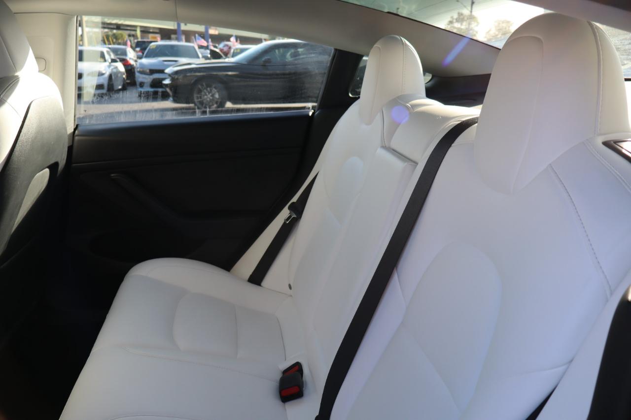 Tesla Model 3 RWD 2022