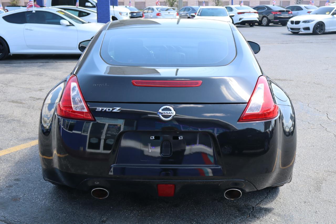 Nissan 370Z 2dr Cpe Auto 2014