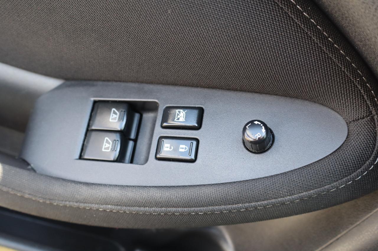 Nissan 370Z 2dr Cpe Auto 2014